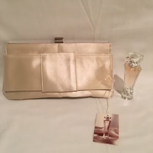 NEW VICTORIA’S SECRET CLUTCH W/SO IN LOVE PURFUME